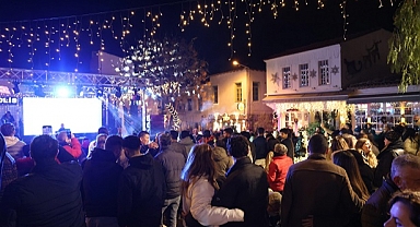 Çeşme, yeni yıla coşkuyla ‘merhaba’ dedi!