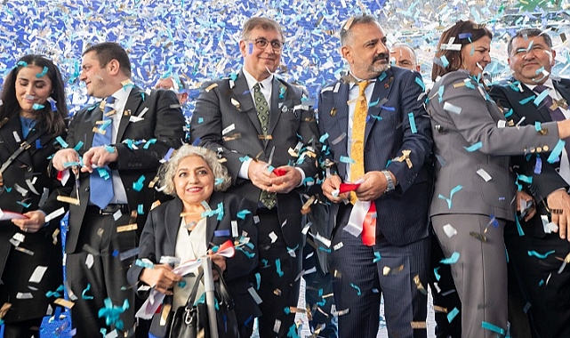 “Diz çöktüremediğiniz için İzmir’i kötülüyorsunuz”
