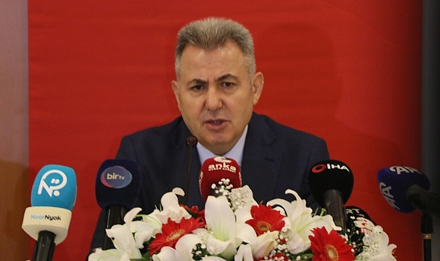Elban, gazetecilerle bir araya geldi