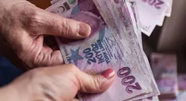 Emekli aylığı teklifi TBMM'den geçti