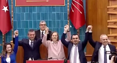 Eski Bakan Milletvekili Kavaf CHP'ye katıldı