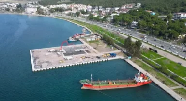 İzmir Aliağa Yolcu İskelesi'nde sona doğru