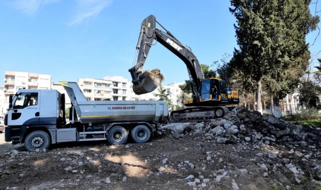 Bornova&#039;ya ücretsiz halk otoparkı geliyor