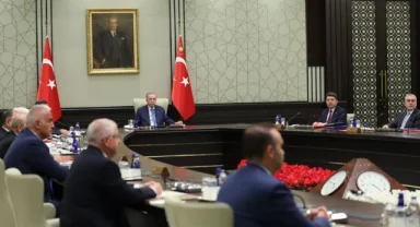 Kabinenin gündemi yine yoğun