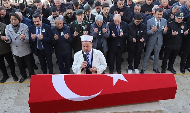 Kazada Ölen Astsubay Denizli'de Defnedildi