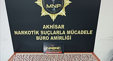 Manisa'da Uyuşturucu Operasyonu: 3 Tutuklama