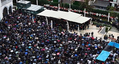 Usta sanatçı Ferdi Tayfur son yolculuğuna uğurlandı