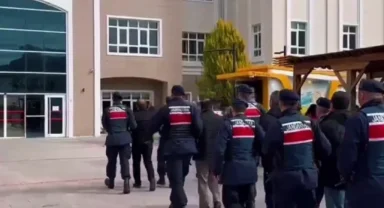 22 ilde Jandarma 'Kıskaç'ına 24 tutuklama!