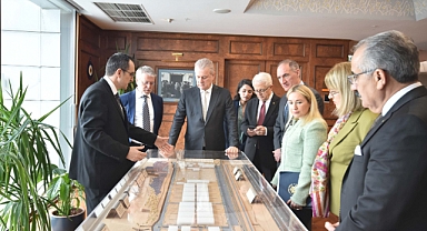 3 saatte 272 iş görüşmesi yapıldı