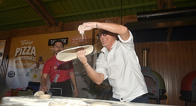 Akademili Pizza Şefleri Geliyor