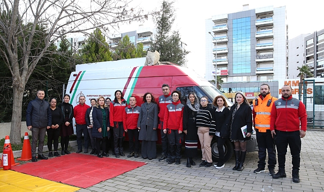 Başkan Ünsal ve anaokulu öğrencileri deprem tatbikatında!