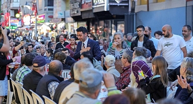 Bayraklı’da iftar sofraları ve Ramazan şenlikleri