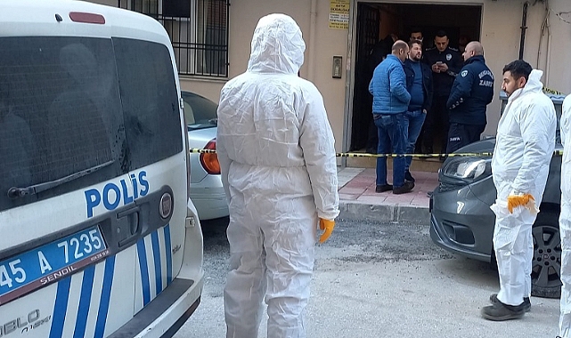 Çöp dolu evde ölü bulundu