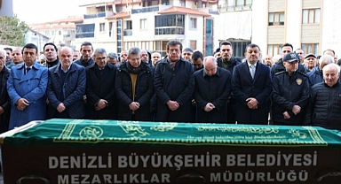 Denizli'de otomobilin çarptığı yaya hastanede öldü