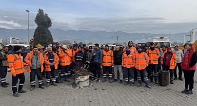 Efeler belediyesi çalışanları iş bıraktı