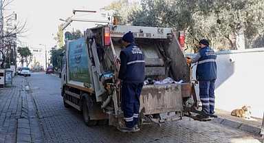 Efeler’de Temizlik Aksamıyor: Belediye Ekipleri Sahada