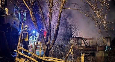 Evde çıkan yangında Kıbrıs gazisi hayatını kaybetti