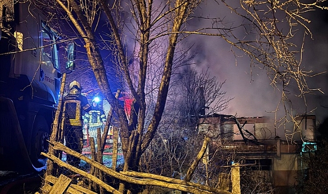 Evde çıkan yangında Kıbrıs gazisi hayatını kaybetti