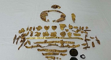 Helenistik döneme ait altın taç ele geçirildi
