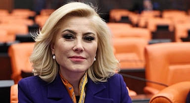 “İzmir’de 165 Binden Fazla Riskli Bina Var”