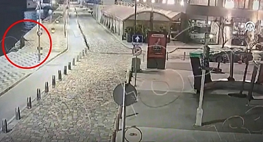 İzmir'de Denizde Bulunan Cesedin Düşme Anı Kamerada