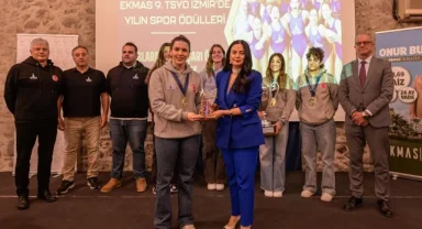 İzmir'de Yılın Spor Ödülleri sahiplerini buldu