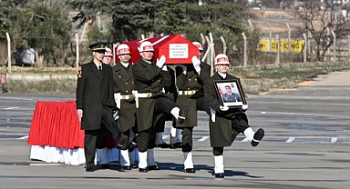 Oktay'ın naaşı İzmir'e gönderildi