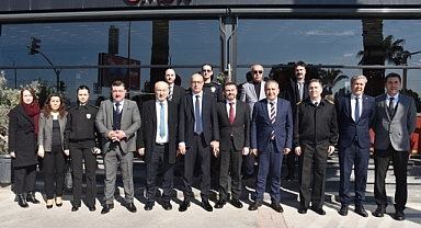 Üngür’e veda yemeği verildi