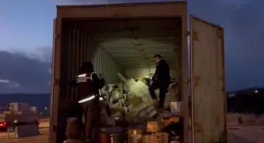76 ilde 2 bin 365 zehir taciri yakalandı.