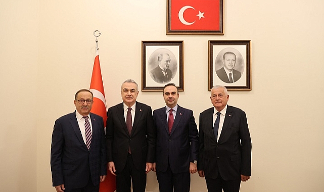 ATB Heyetinden Bakan Kacır'a Ziyaret