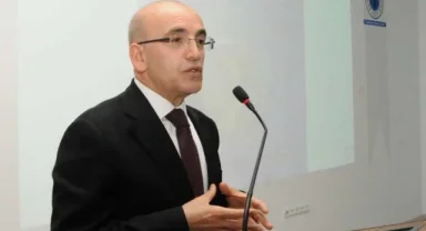 Bakan Şimşek: İstikrarlı düşüşün devamını bekliyoruz