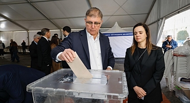 Başkan Tugay Saraçhane’de oyunu kullandı