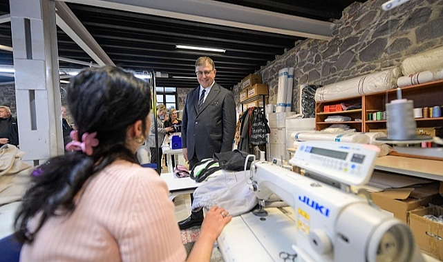 Başkan Tugay Türkiye&#039;de ilk kez İzmir’de yapılacak uygulamayı duyurdu