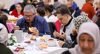 Buca’da şehit aileleri, gaziler ve yakınları için iftar düzenlendi