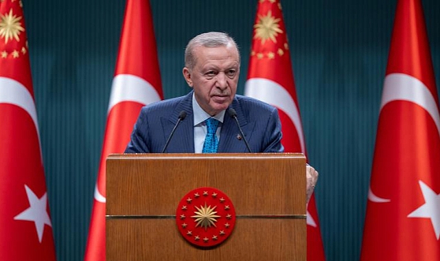 "Demir yumruğumuzu daima hazır tutuyoruz"