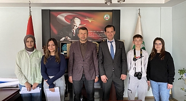 Geleceğin İletişimcileri Pazarlar'da Kaymakam ve Belediye Başkanıyla Buluştu