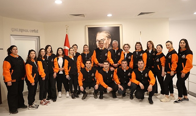 Güzelbahçe Gençlik’ten Başkan Tugay’a Ziyaret
