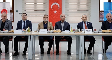 İftar sofrası ‘İyilik yolunda kardeşlik köprüsü’ için kuruldu