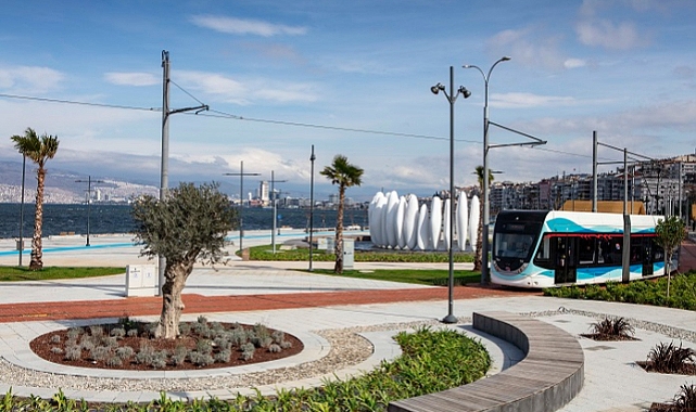 İzmir'de bütçe dostu ulaşım sistemi