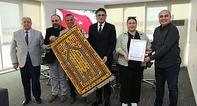 İzmir'de "Helvacı kilimi" coğrafi işaretle tescillendi