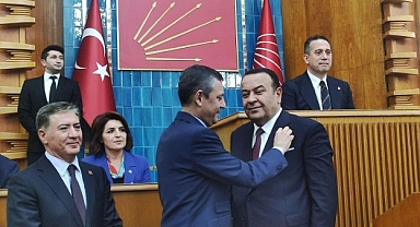 İzmir milletvekilinden Beker tepkisi