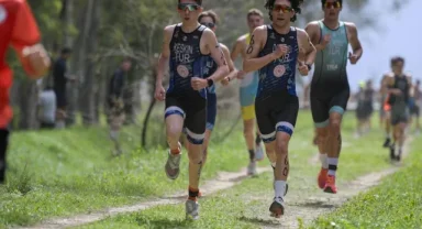 İzmir'e Başkan Tugay'da triatlon müjdesi