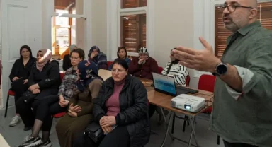 İzmirli anneler madde bağımlılığına karşı bilinçleniyor