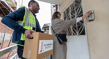 Karşıyaka Belediyesi’nden ihtiyaç sahiplerine Ramazan kolisi
