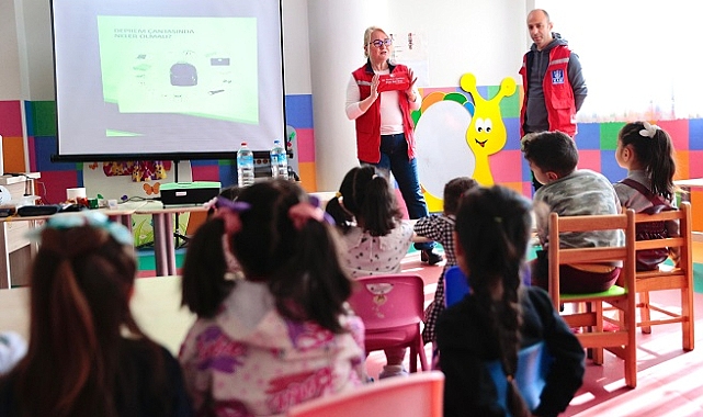Konak’ta 7’den 70’e afet bilinci eğitimi