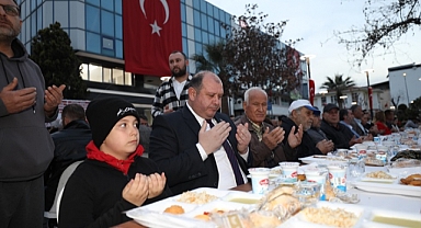Menderes’te Binler İftar Sofrasında Buluştu