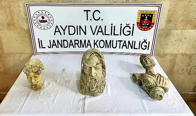 Roma dönemine ait 3 büst ele geçirildi