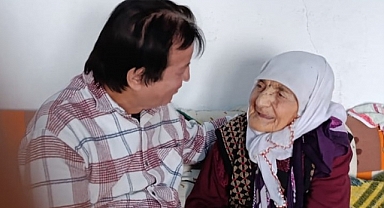 Simav’ın Asırlık Çınarı 105 Yaşında