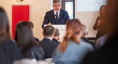 Tugay’dan “Demokrasiye sahip çıkalım” mesajı