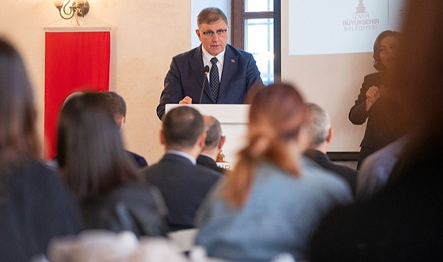 Tugay’dan “Demokrasiye sahip çıkalım” mesajı